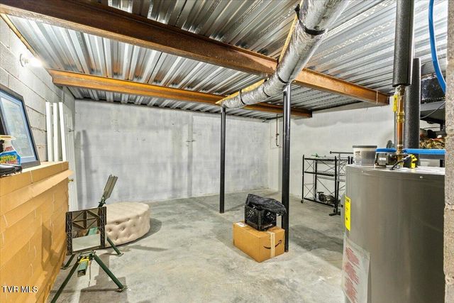 319 Blevins Boulevard, Bristol, VA 24202