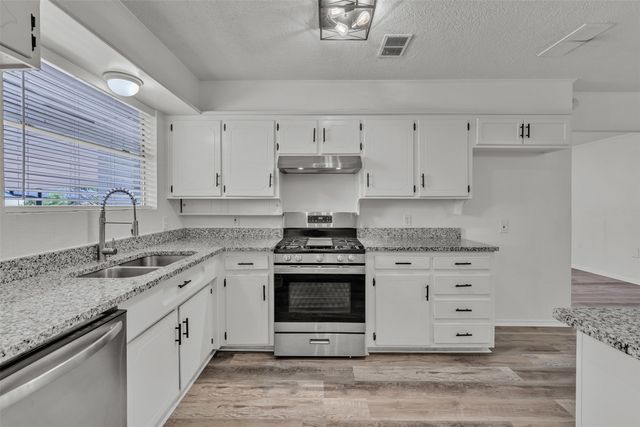 3407 NE 10th Street, Mineral Wells, TX 76067