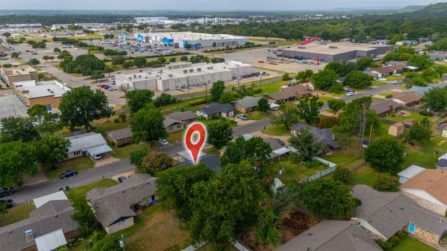 3407 NE 10th Street, Mineral Wells, TX 76067