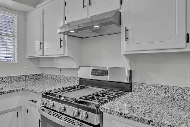 3407 NE 10th Street, Mineral Wells, TX 76067