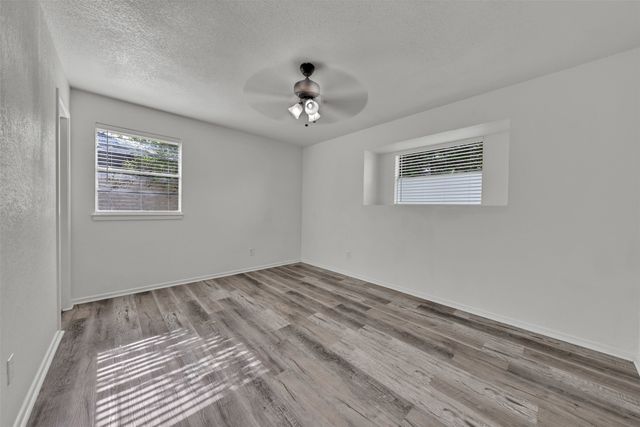 3407 NE 10th Street, Mineral Wells, TX 76067