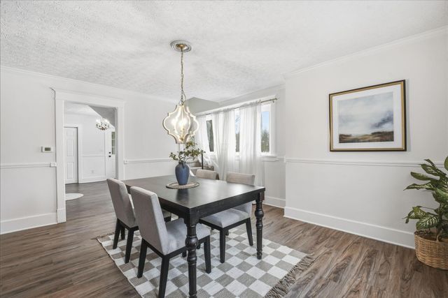 7097 Harlem Road, Westerville, OH 43082