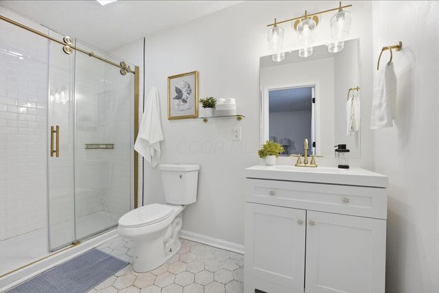 7097 Harlem Road, Westerville, OH 43082