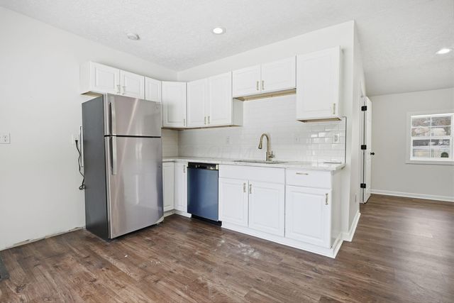 7097 Harlem Road, Westerville, OH 43082