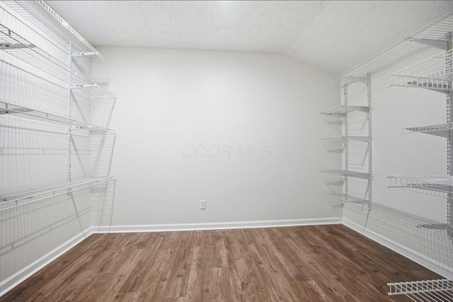 7097 Harlem Road, Westerville, OH 43082