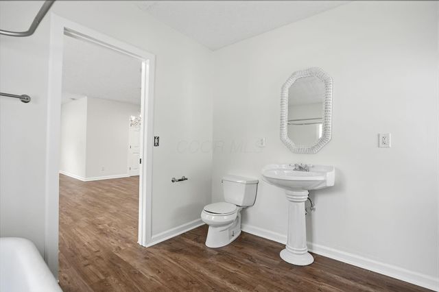 7097 Harlem Road, Westerville, OH 43082