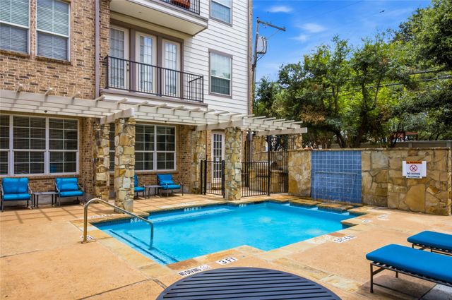 950 Henderson Street 1210, Fort Worth, TX 76102