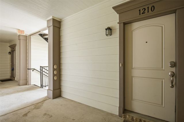 950 Henderson Street 1210, Fort Worth, TX 76102