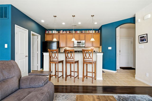 950 Henderson Street 1210, Fort Worth, TX 76102