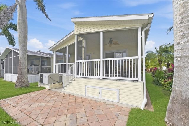 1055 Diamond Lake CIR, Naples, FL 34114