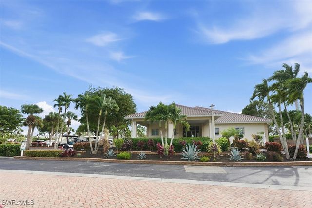 1055 Diamond Lake CIR, Naples, FL 34114