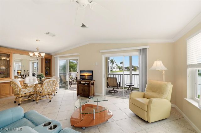 1055 Diamond Lake CIR, Naples, FL 34114