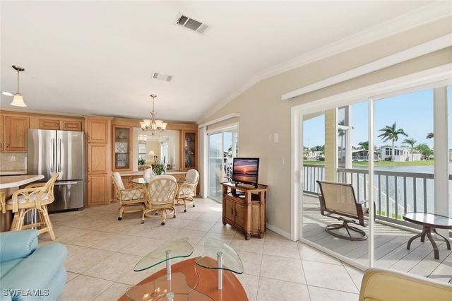 1055 Diamond Lake CIR, Naples, FL 34114