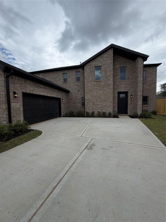 2623 Liguria Street, Spring, TX 77388
