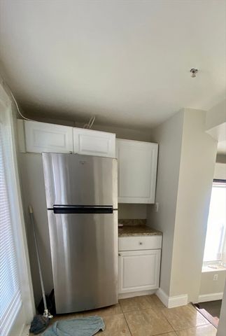 32 Hinckley Street 1R, Somerville, MA 02145