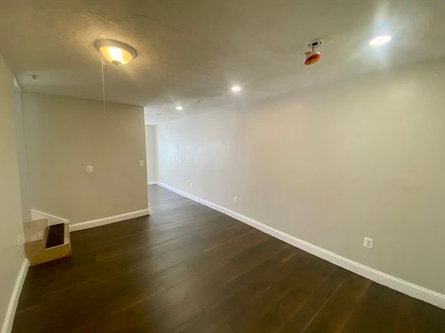 32 Hinckley Street 1R, Somerville, MA 02145