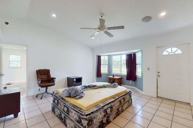 13387 N 68th St Street N, The Acreage, FL 33412
