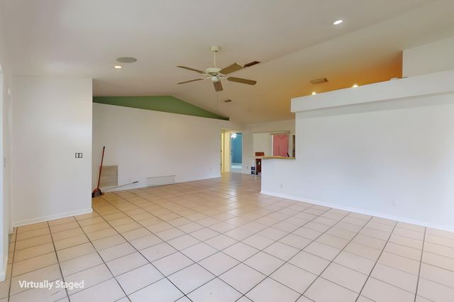 13387 N 68th St Street N, The Acreage, FL 33412