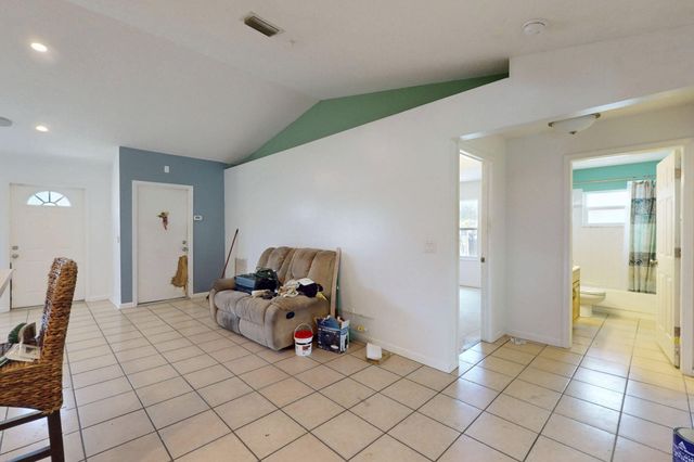13387 N 68th St Street N, The Acreage, FL 33412