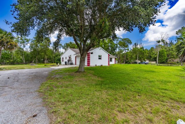 13387 N 68th St Street N, The Acreage, FL 33412