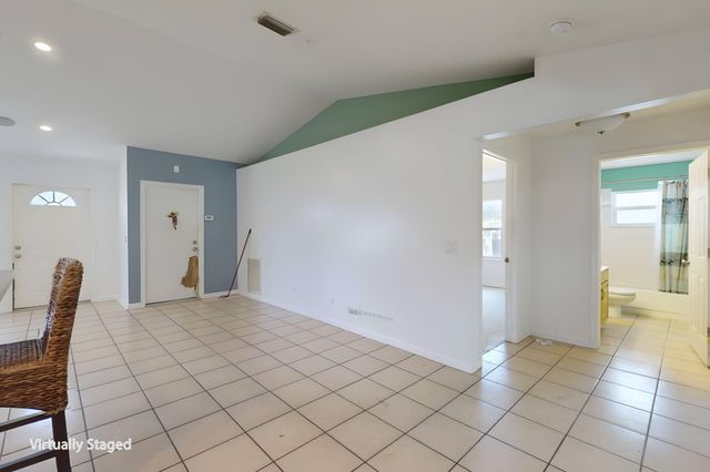 13387 N 68th St Street N, The Acreage, FL 33412