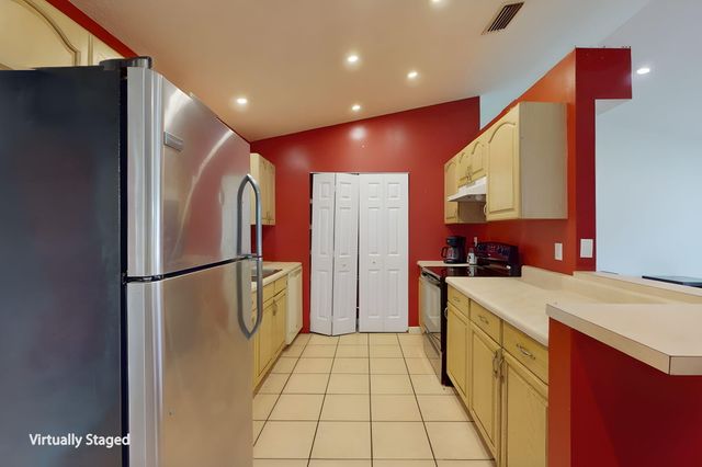 13387 N 68th St Street N, The Acreage, FL 33412