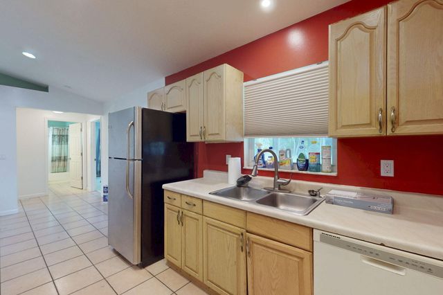 13387 N 68th St Street N, The Acreage, FL 33412
