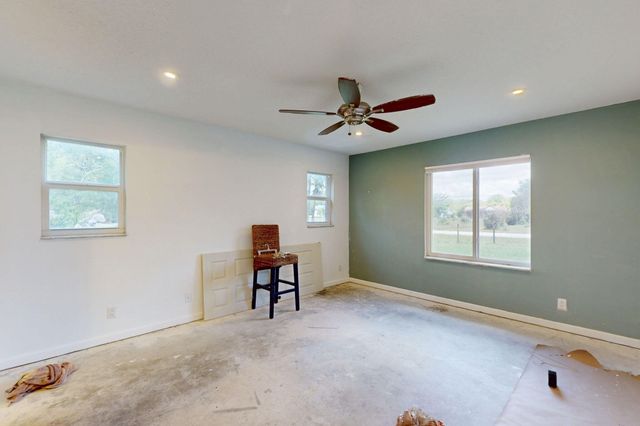 13387 N 68th St Street N, The Acreage, FL 33412