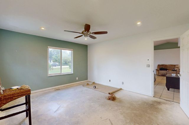 13387 N 68th St Street N, The Acreage, FL 33412