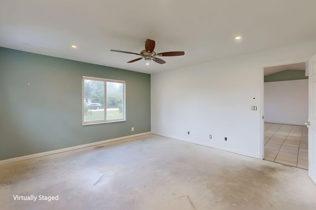 13387 N 68th St Street N, The Acreage, FL 33412