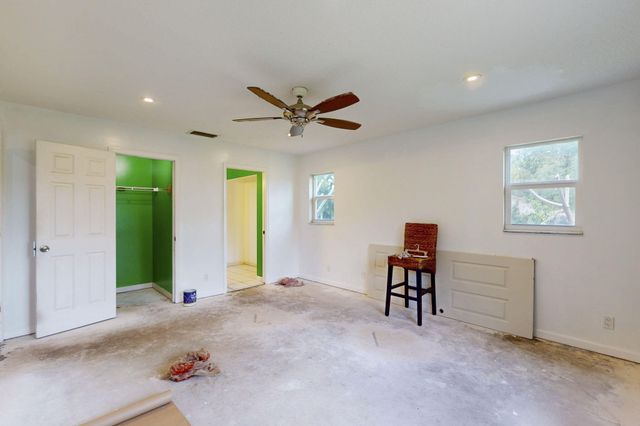 13387 N 68th St Street N, The Acreage, FL 33412