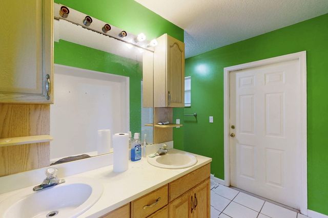 13387 N 68th St Street N, The Acreage, FL 33412