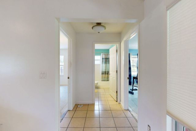 13387 N 68th St Street N, The Acreage, FL 33412