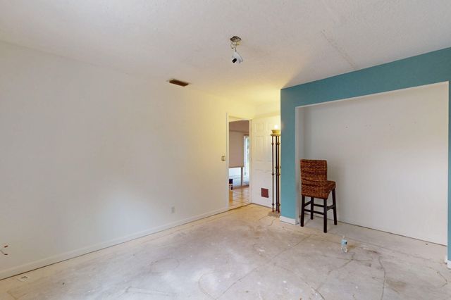 13387 N 68th St Street N, The Acreage, FL 33412