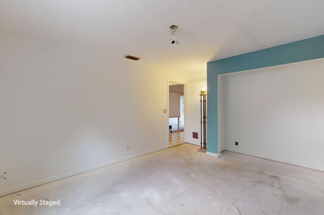 13387 N 68th St Street N, The Acreage, FL 33412