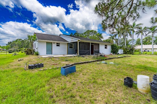 13387 N 68th St Street N, The Acreage, FL 33412