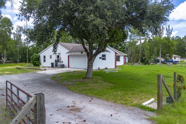 13387 N 68th St Street N, The Acreage, FL 33412