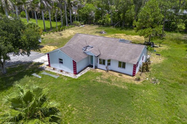 13387 N 68th St Street N, The Acreage, FL 33412