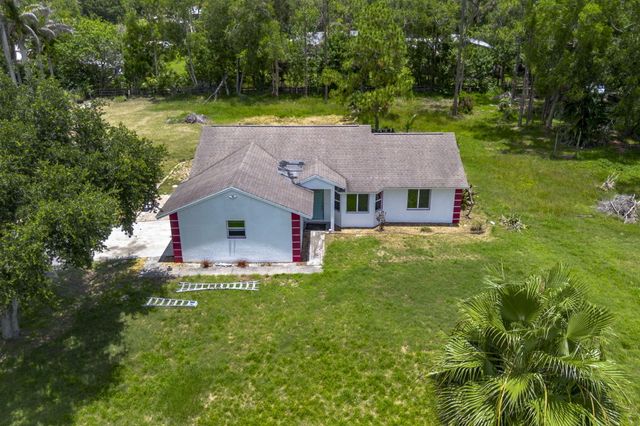 13387 N 68th St Street N, The Acreage, FL 33412