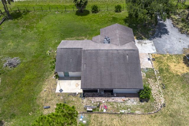 13387 N 68th St Street N, The Acreage, FL 33412