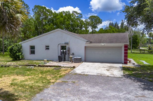 13387 N 68th St Street N, The Acreage, FL 33412