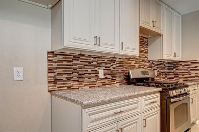 5811 Ludington Drive, Houston, TX 77035