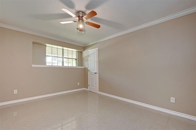 5811 Ludington Drive, Houston, TX 77035