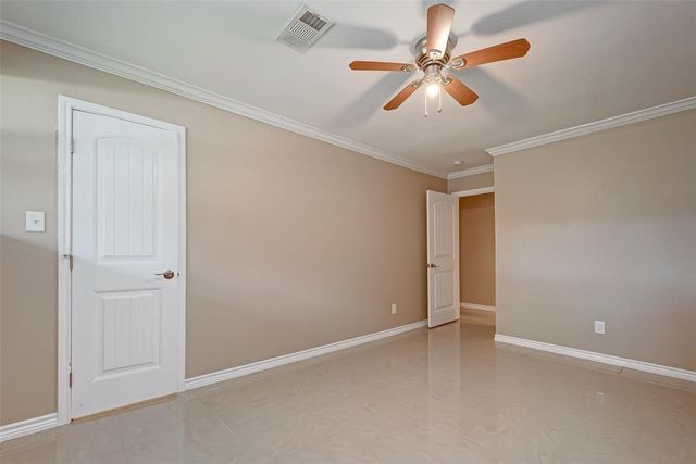 5811 Ludington Drive, Houston, TX 77035