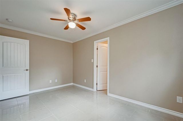 5811 Ludington Drive, Houston, TX 77035