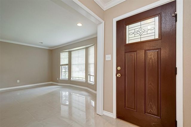 5811 Ludington Drive, Houston, TX 77035
