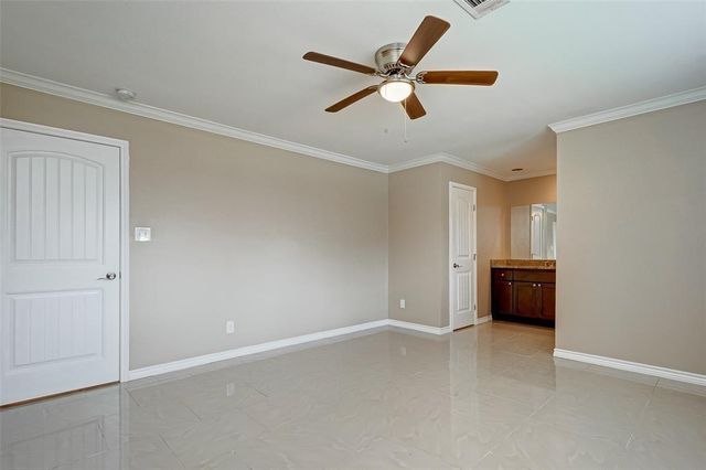 5811 Ludington Drive, Houston, TX 77035
