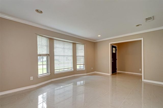 5811 Ludington Drive, Houston, TX 77035