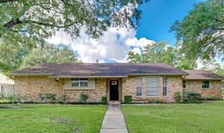 5811 Ludington Drive, Houston, TX 77035