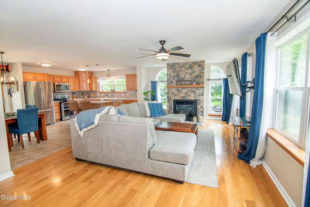 111 Beaver Street, Saratoga, NY 12871
